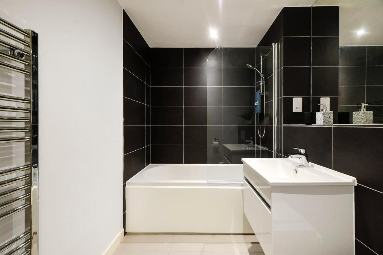 Apartament Guestready - Splendid Flat In Leith With Parking! Edynburg Zewnętrze zdjęcie